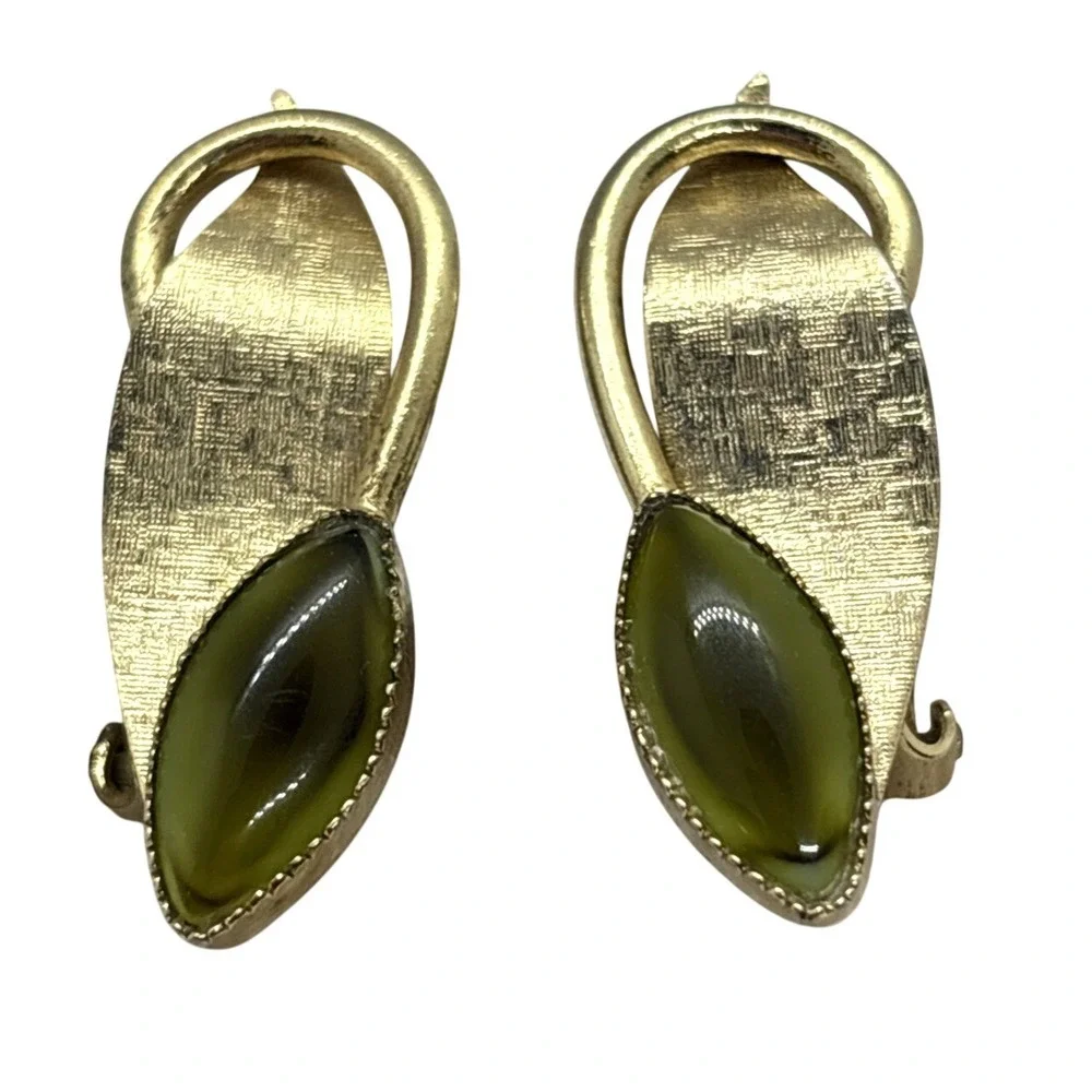 Vtg Whiting &‎ Davis Moss Green Givre Navette Gold Tone Leaf Clip Earrings 60s